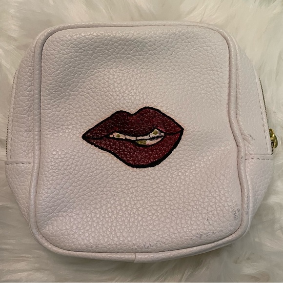 Cigarette Smoking Purse Bundle - Picture 4 of 5